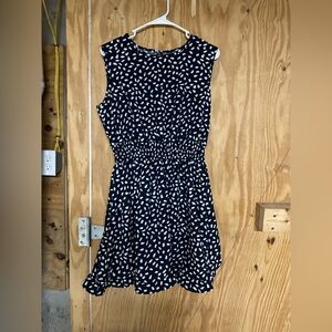 Black and White Sleeveless Dress